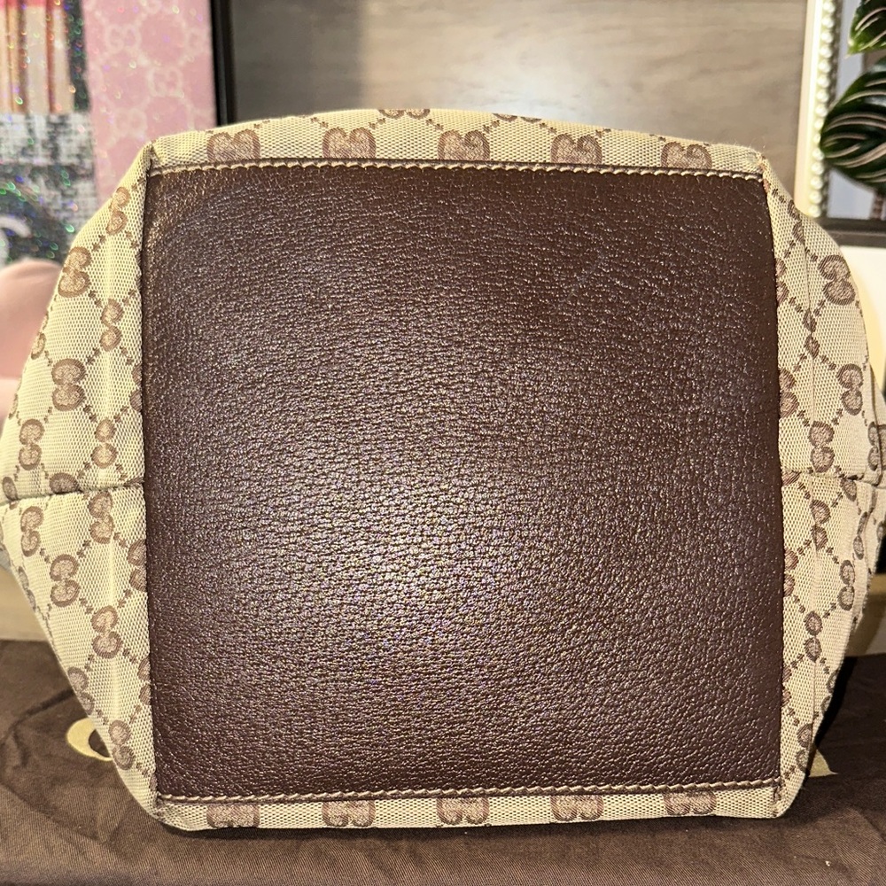 Gucci Sherry Line GG Pattern Nylon Beige Hand Bag - Picture 9 of 12
